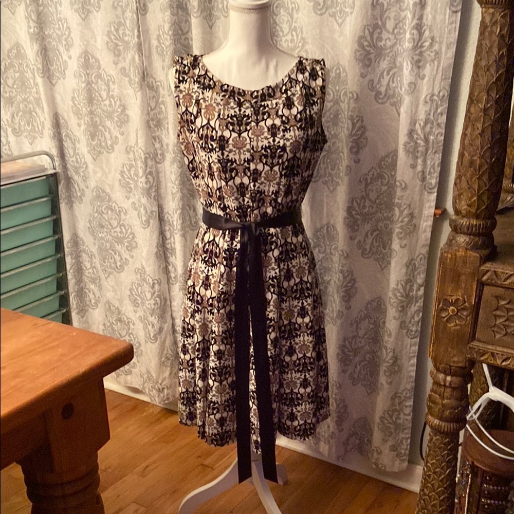 Elegant Black and White Floral Dress